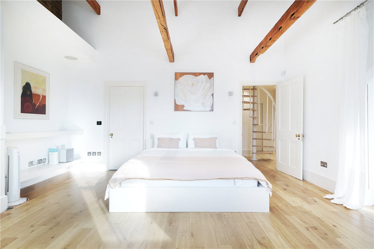 8 bedroom house, Devonshire Place, London W1G - Available