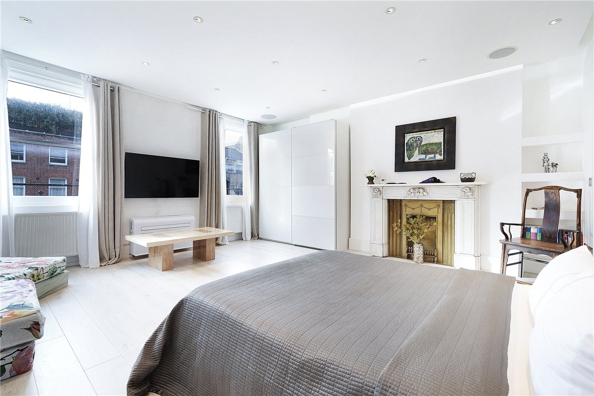 8 bedroom house, Devonshire Place, London W1G - Available