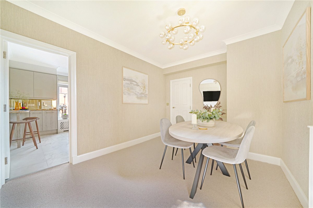 2 bedroom flat, Montagu Mansions, Marylebone W1U - Available