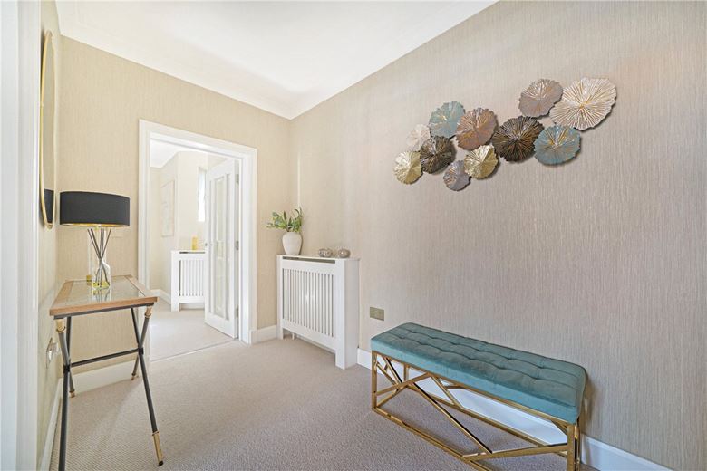 2 bedroom flat, Montagu Mansions, Marylebone W1U - Available