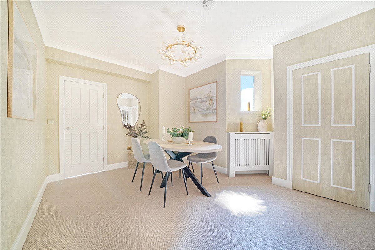 2 bedroom flat, Montagu Mansions, Marylebone W1U - Available