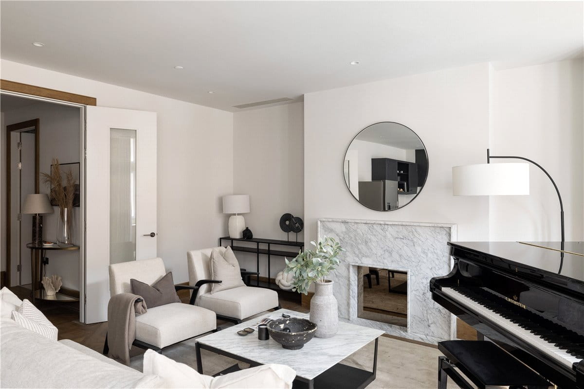 2 bedroom flat, Wigmore Street, London W1U