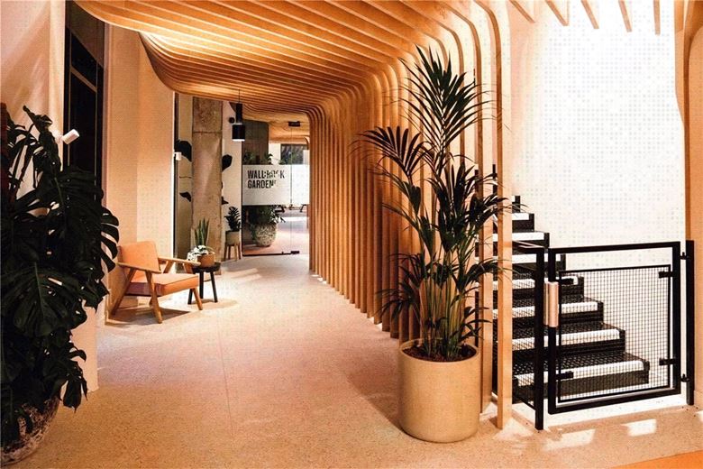 3 bedroom flat, Heartwell Avenue, London E16 - Available