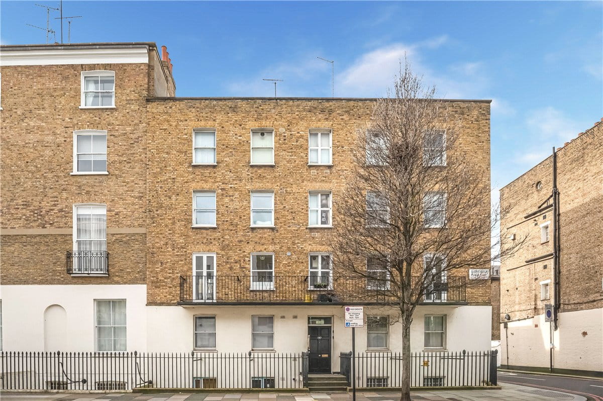  bedroom flat, Gloucester Place, London NW1