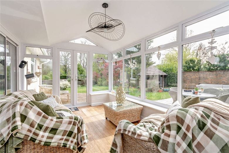 3 bedroom house, Craven Road, Inkpen RG17 - Available