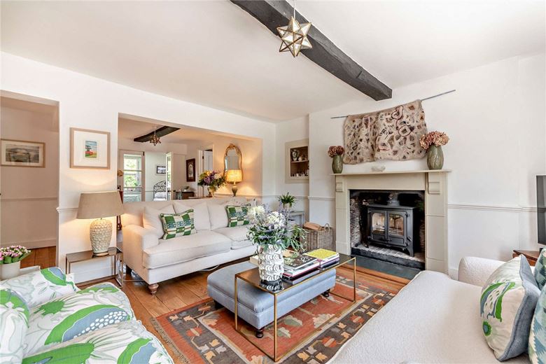 5 bedroom house, High Street, Chieveley RG20 - Sold STC