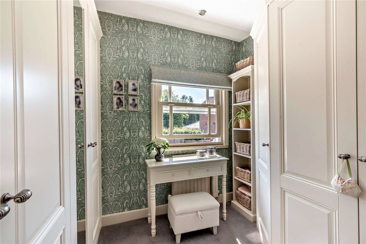 5 bedroom house, High Street, Chieveley RG20 - Sold STC