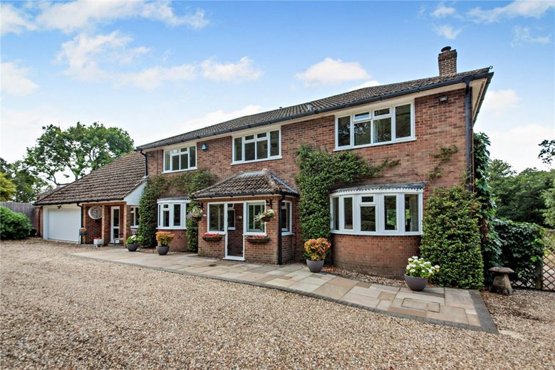 4 bedroom house, Crookham Common Road, Crookham Common RG19 - Sold