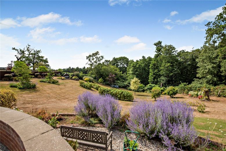 4 bedroom house, Crookham Common Road, Crookham Common RG19 - Sold