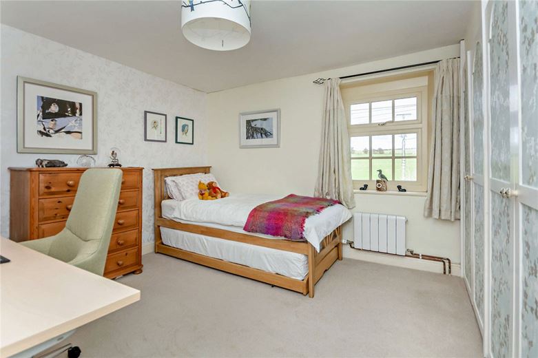 3 bedroom cottage, Eastbury, Hungerford RG17 - Available