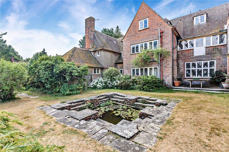 7 bedroom house, Burys Bank Road, Greenham RG19 - Sold STC