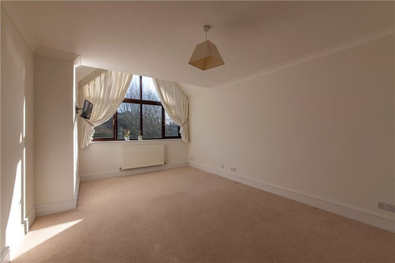 5 bedroom house, Post Office Road, Inkpen RG17 - Available