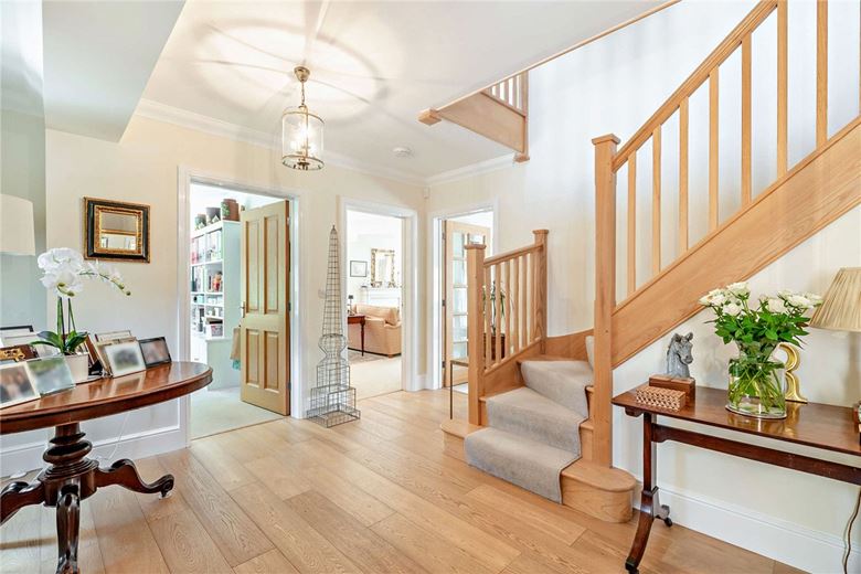 5 bedroom house, Yattendon Road, Hermitage RG18 - Sold STC