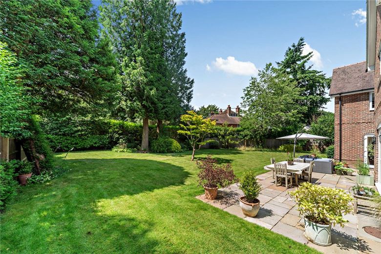 5 bedroom house, Yattendon Road, Hermitage RG18 - Sold STC