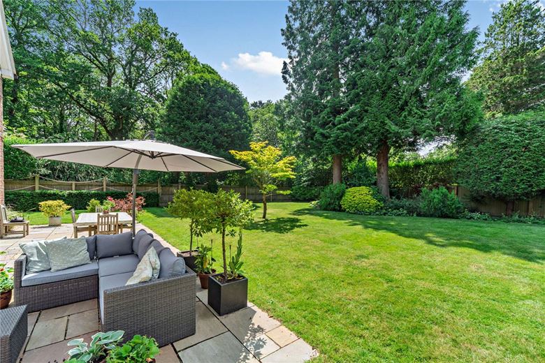 5 bedroom house, Yattendon Road, Hermitage RG18 - Sold STC