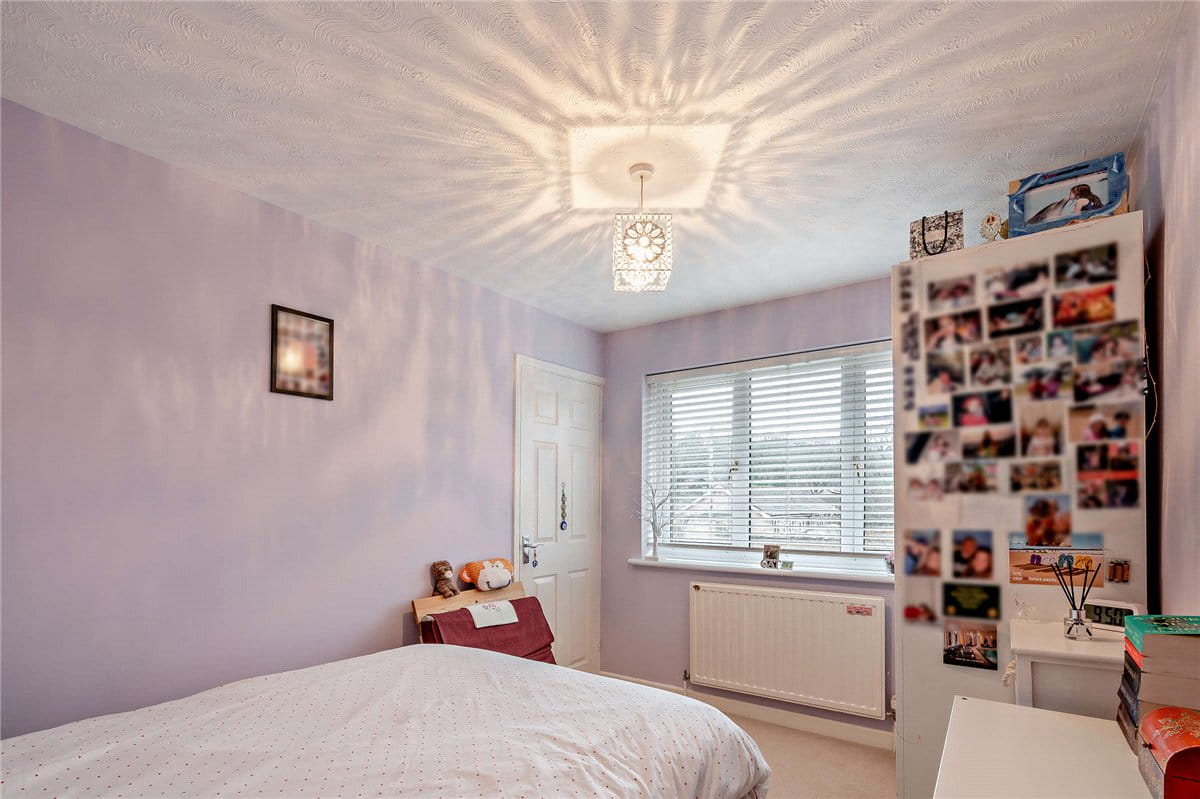 4 bedroom house, Copnor Close, Woolton Hill RG20 - Available