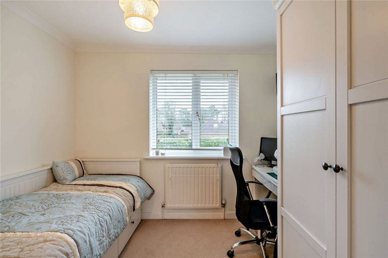 4 bedroom house, Copnor Close, Woolton Hill RG20 - Available