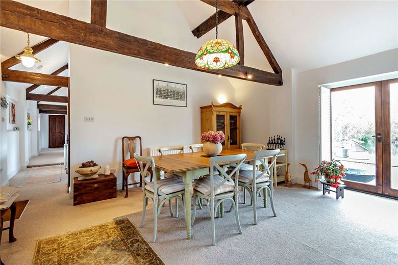 3 bedroom house, Crookham Hill, Thatcham RG19 - Available