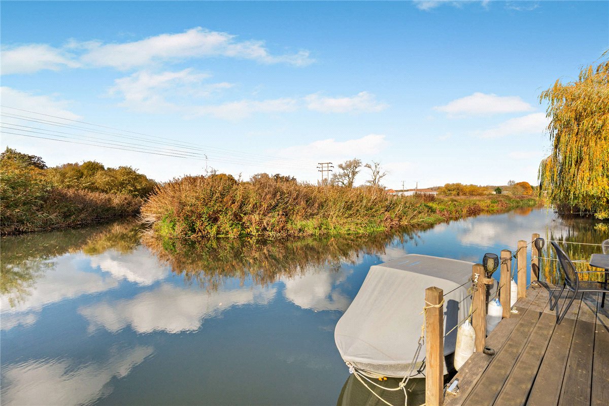 3 bedroom house, Crookham Hill, Thatcham RG19 - Available