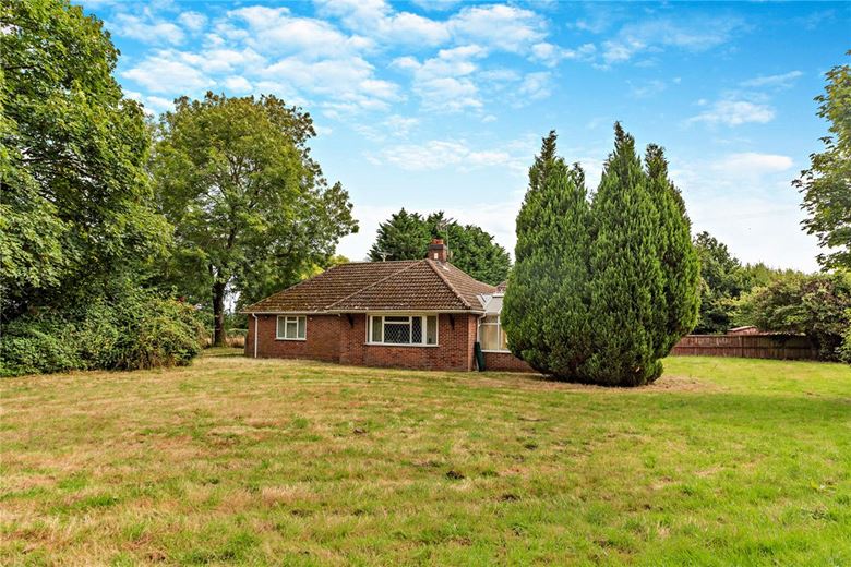 4 bedroom bungalow, Newbury Road, Headley RG19 - Sold STC