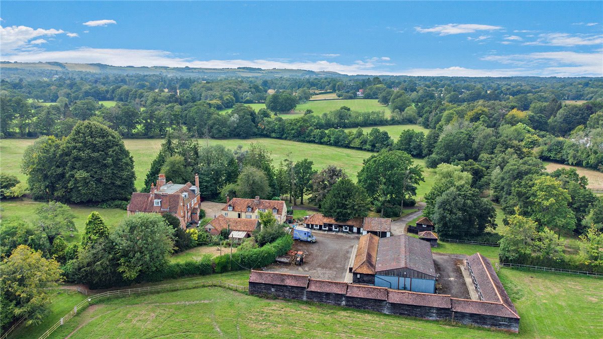 7 bedroom house, East Woodhay, Newbury RG20 - Sold