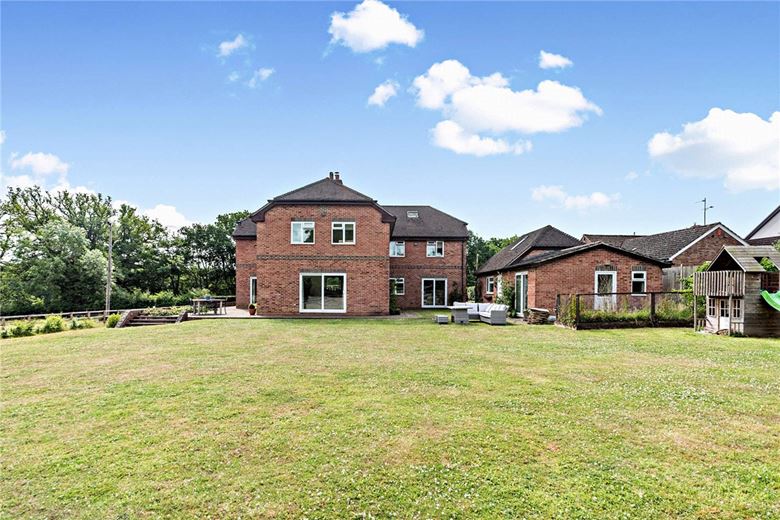 3.2 acres House, Wickham Heath, Newbury RG20 - Available