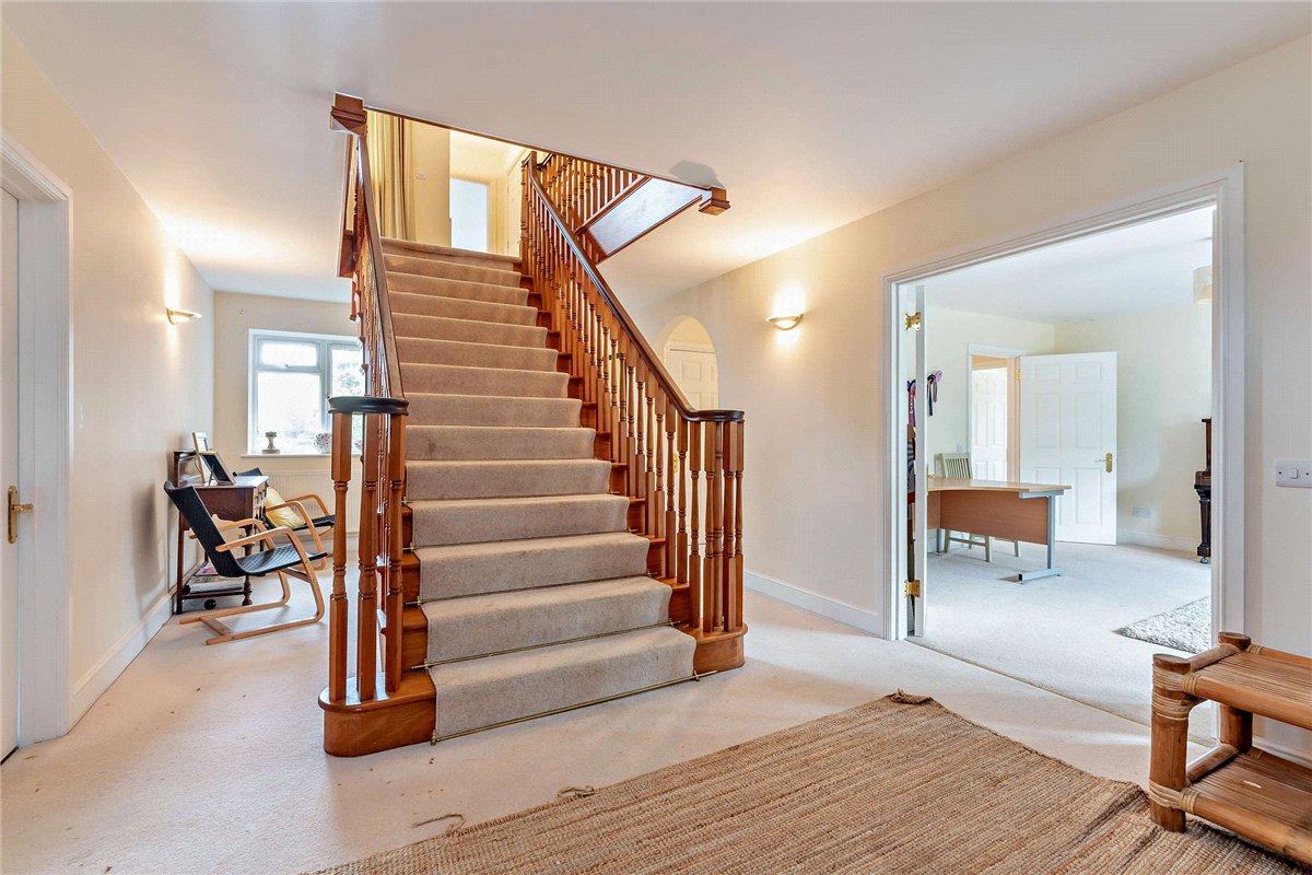 3.2 acres House, Wickham Heath, Newbury RG20 - Available