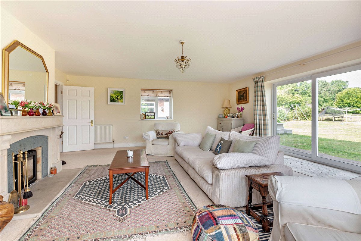 3.2 acres House, Wickham Heath, Newbury RG20 - Available