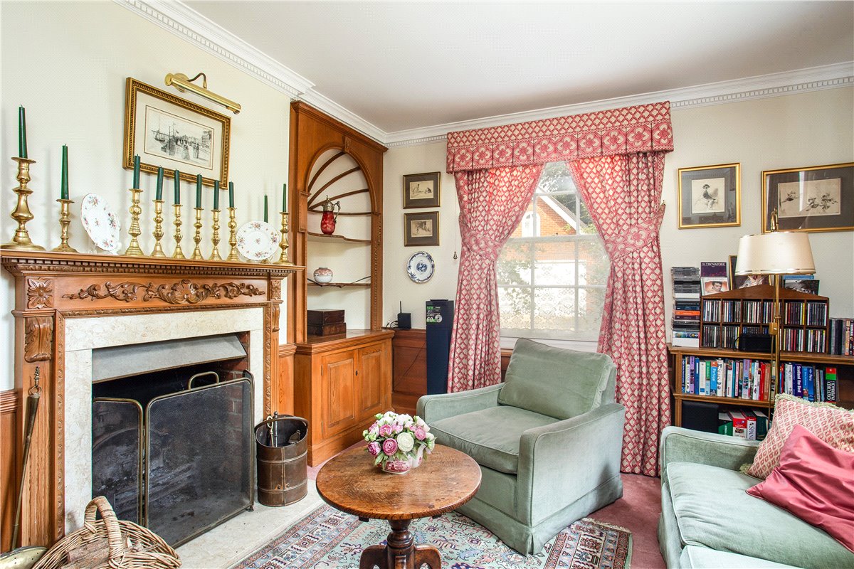 6 bedroom house, Eastbury, Hungerford RG17 - Available