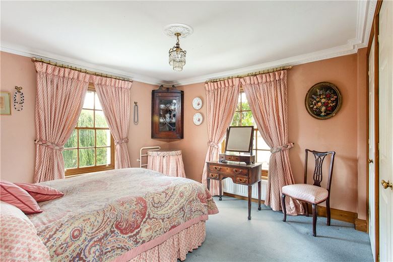 6 bedroom house, Eastbury, Hungerford RG17 - Available