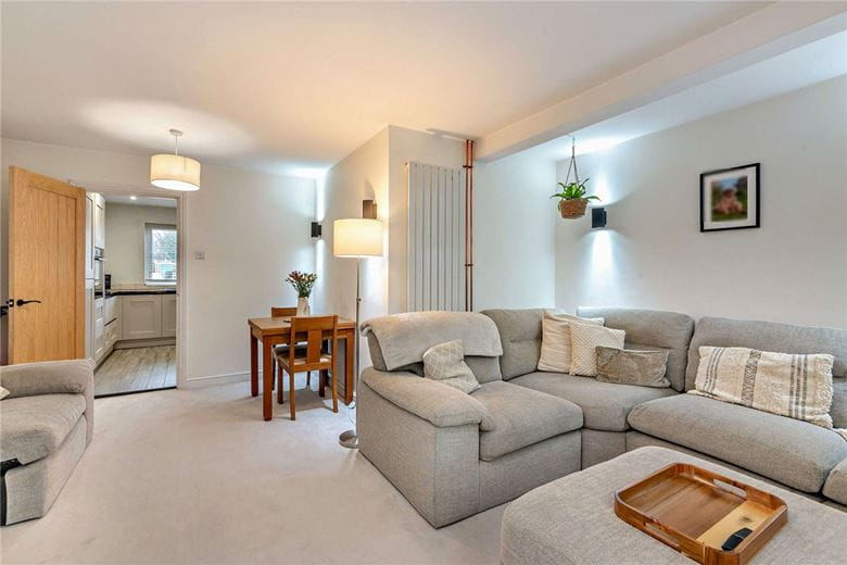 3 bedroom house, Copnor Close, Woolton Hill RG20 - Sold