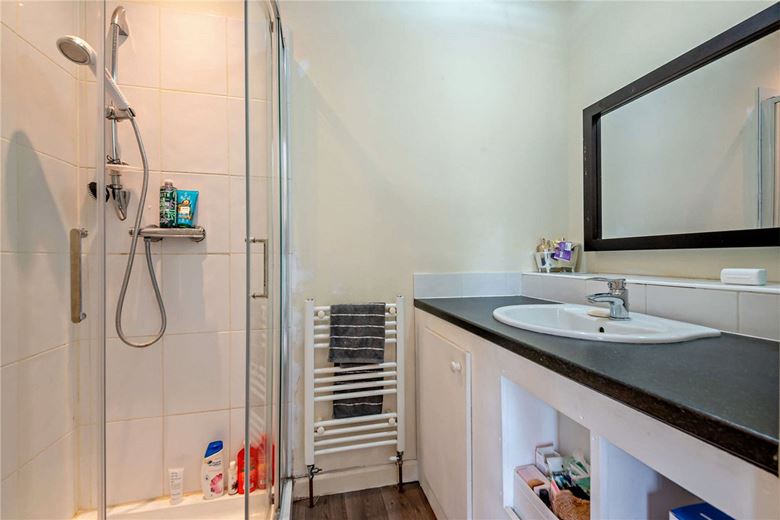 4 bedroom house, Green Lane, Newbury RG14 - Available