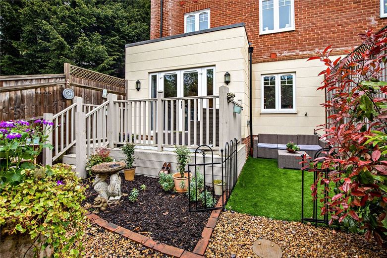 5 bedroom house, The Dolmans, Shaw RG14 - Sold STC