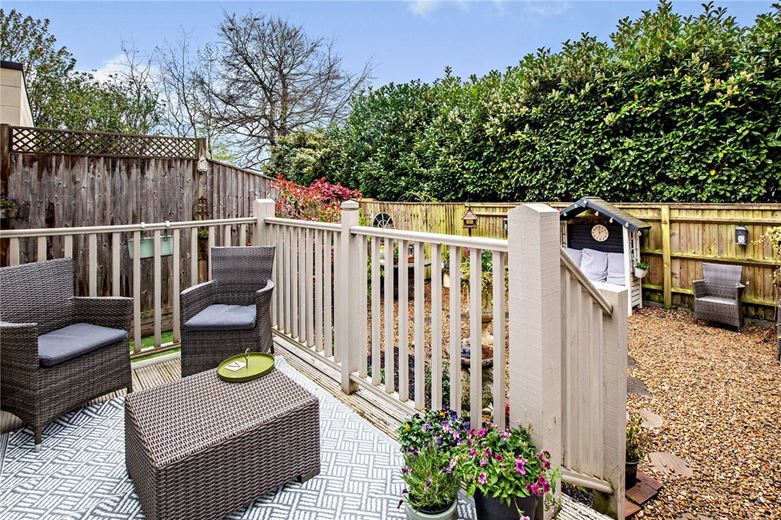 5 bedroom house, The Dolmans, Shaw RG14 - Sold STC