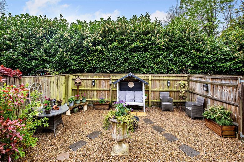 5 bedroom house, The Dolmans, Shaw RG14 - Sold STC