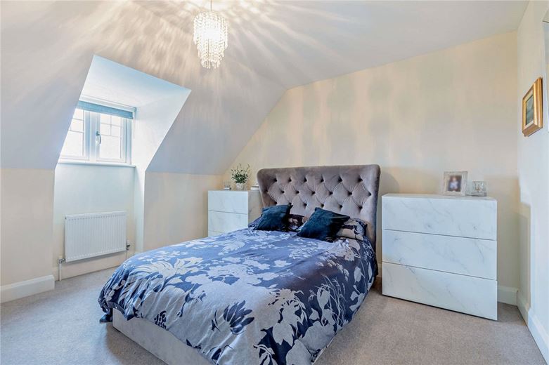 5 bedroom house, The Dolmans, Shaw RG14 - Sold STC