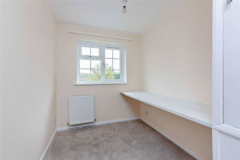 3 bedroom house, Harwood Rise, Woolton Hill RG20 - Sold STC