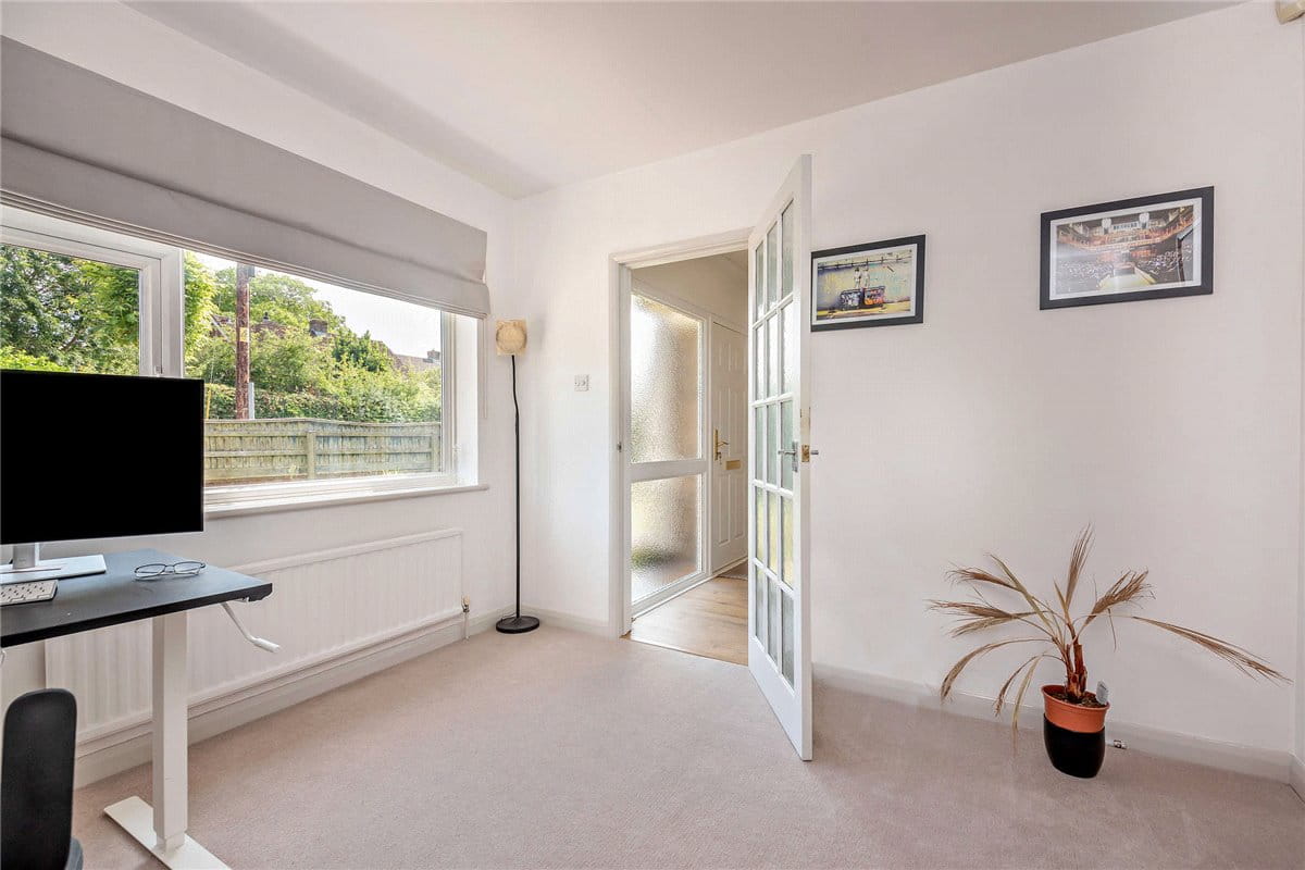 4 bedroom house, Freshfields Lane, Chieveley RG20 - Available