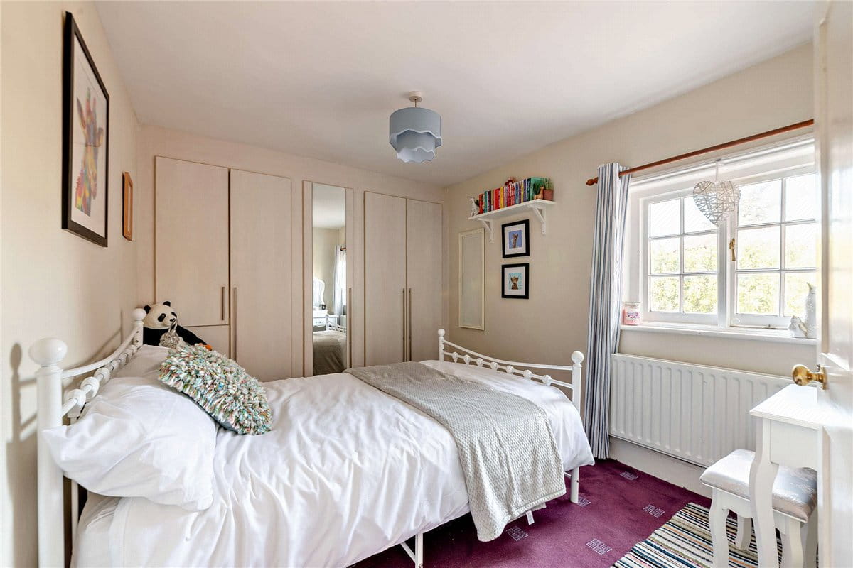 4 bedroom house, George Street, Kingsclere RG20 - Available