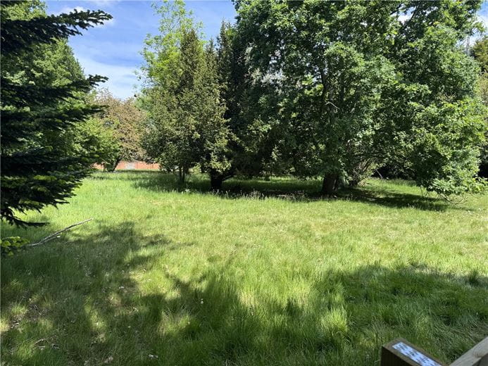  bedroom development plot, Andover Road, Highclere RG20 - Available