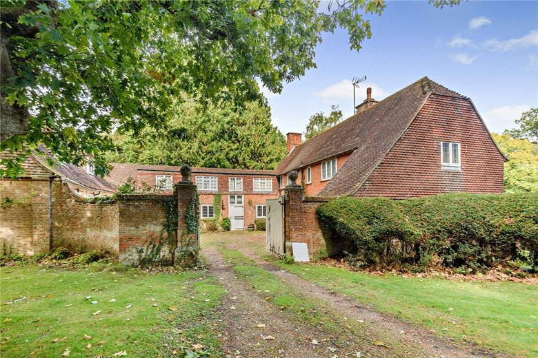 6 bedroom house, Burys Bank Road, Greenham RG19 - Sold STC