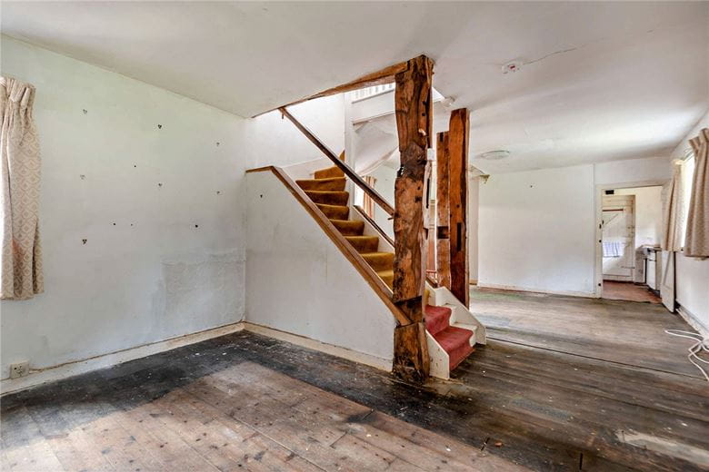 6 bedroom house, Burys Bank Road, Greenham RG19 - Sold STC