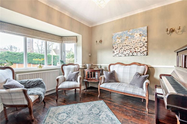 4 bedroom house, Broadlayings, Woolton Hill RG20 - Available