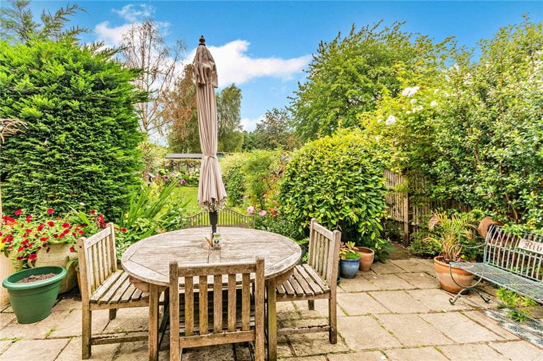 3 bedroom house, Gore End Road, Ball Hill RG20 - Sold