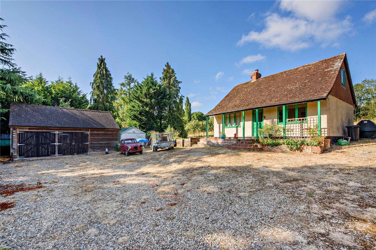 2 bedroom house, Main Street, Chaddleworth RG20 - Sold