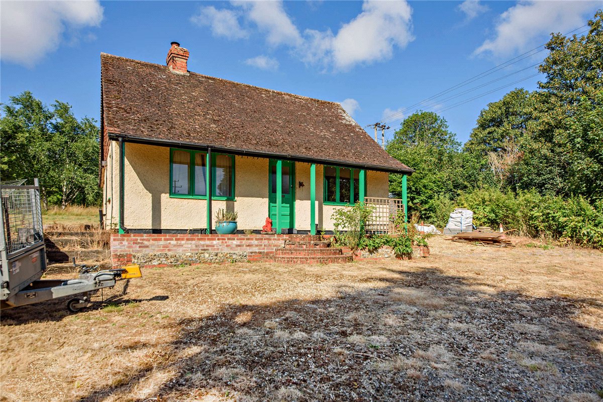 2 bedroom house, Main Street, Chaddleworth RG20 - Sold