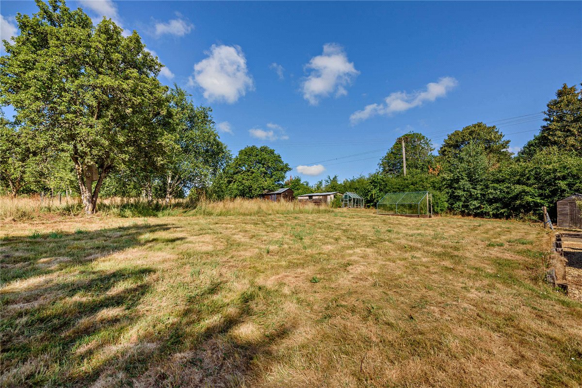 2 bedroom house, Main Street, Chaddleworth RG20 - Sold