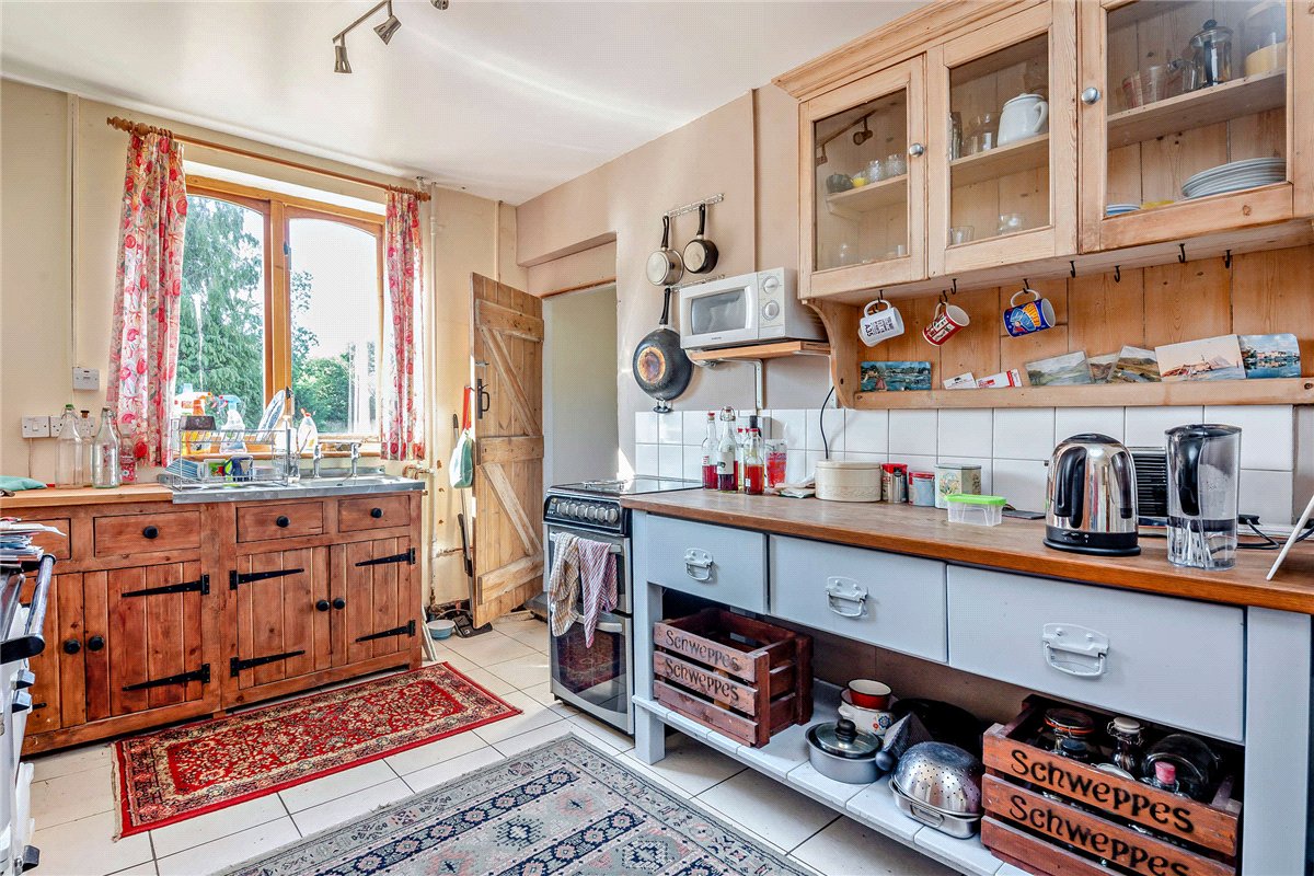 2 bedroom house, Main Street, Chaddleworth RG20 - Sold