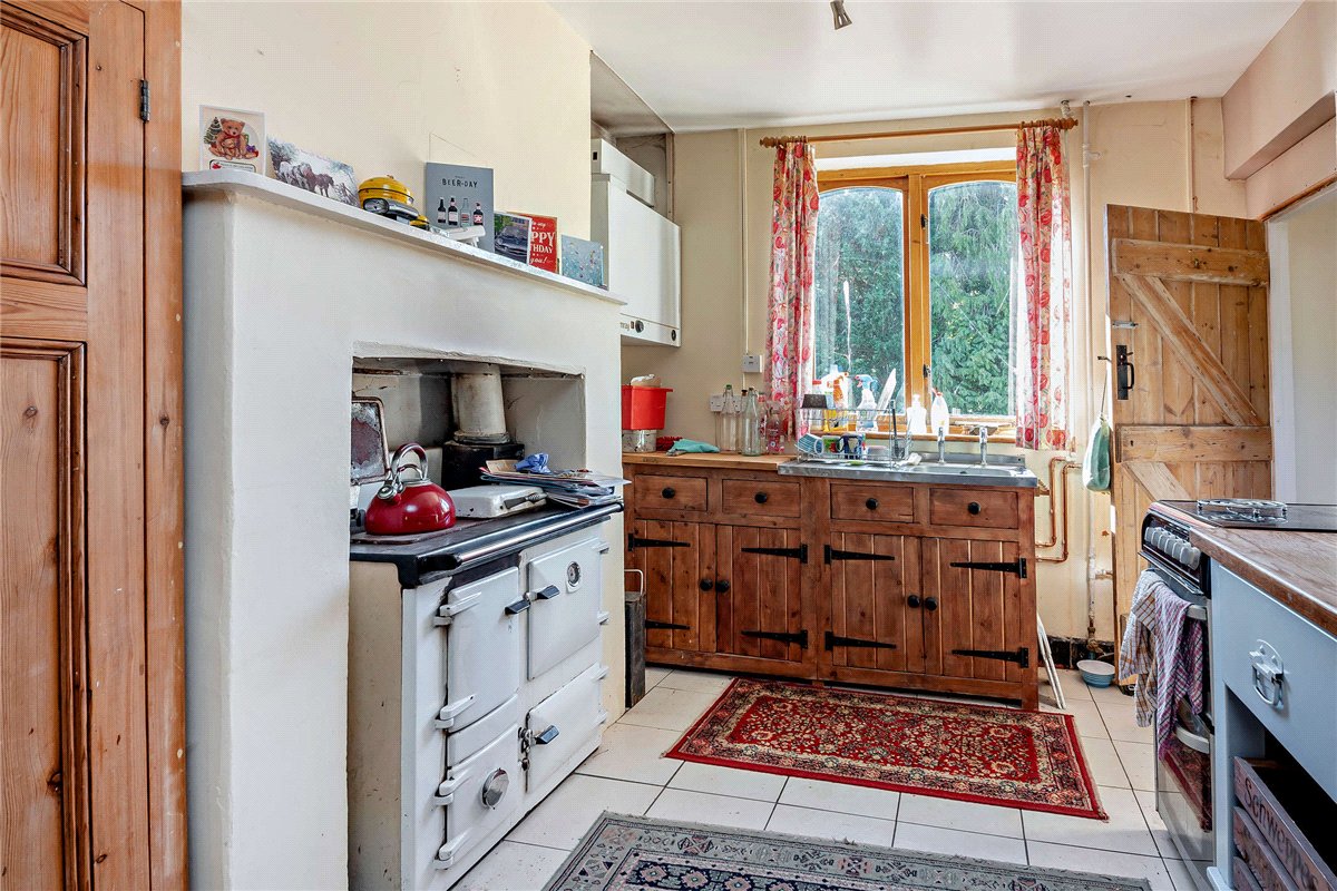 2 bedroom house, Main Street, Chaddleworth RG20 - Sold