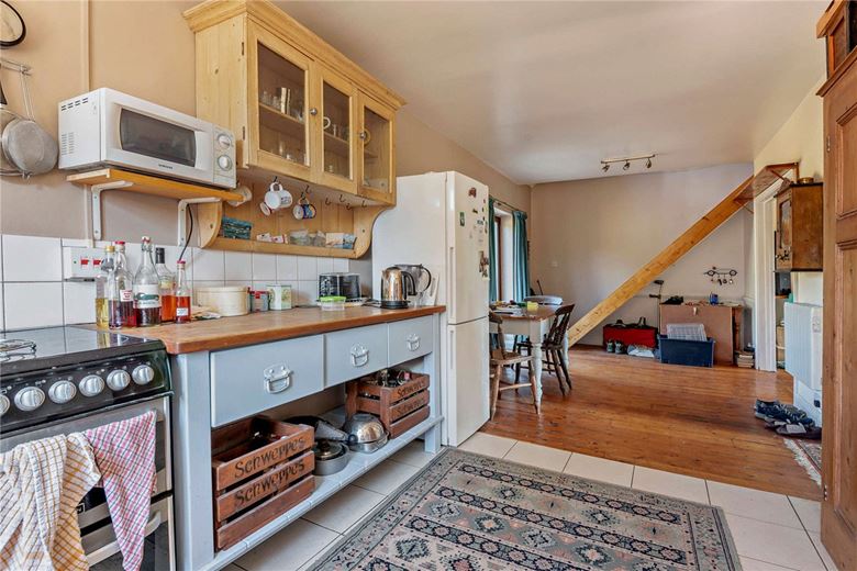 2 bedroom house, Main Street, Chaddleworth RG20 - Sold